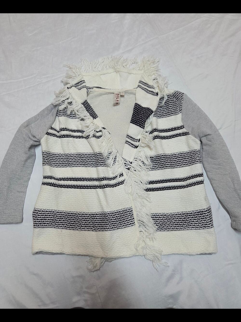 dolan Cream & Gray Fringed Striped Open-Front Cardigan